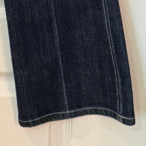 7 for All Mankind ‘A’ Pocket Low Rise Flare Denim Jeans - Picture 9 of 10